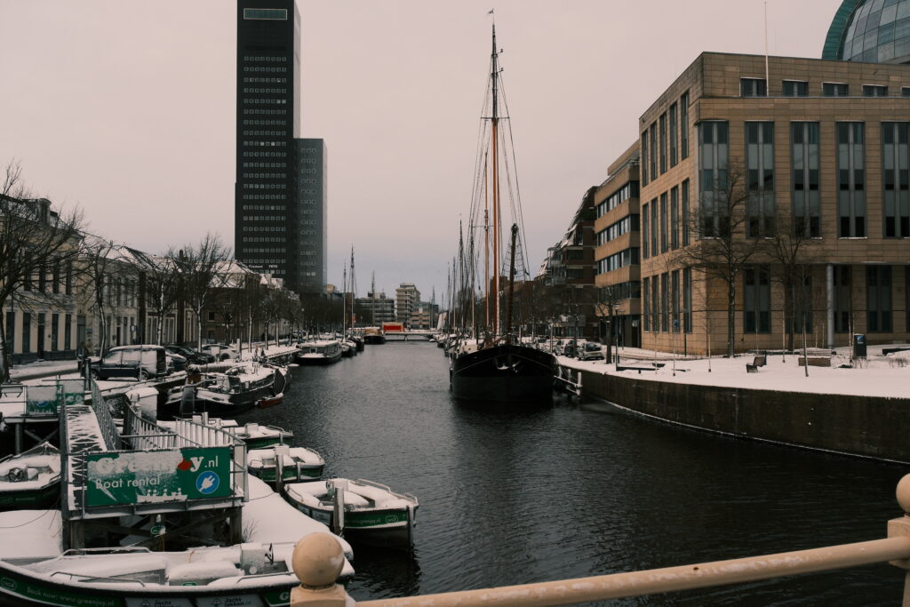 Snowy city canal photographed with Cinematic Gold